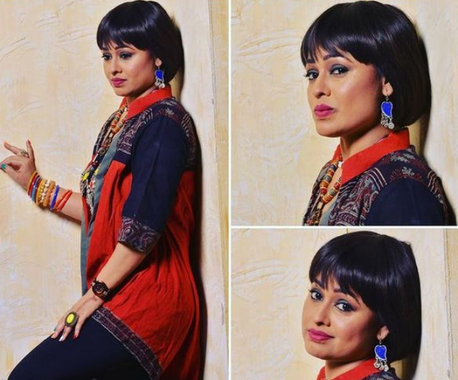 रियल लाइफ में बेहद ग्लैमरस हैं माधवी भाभी, देखें तस्वीरें  